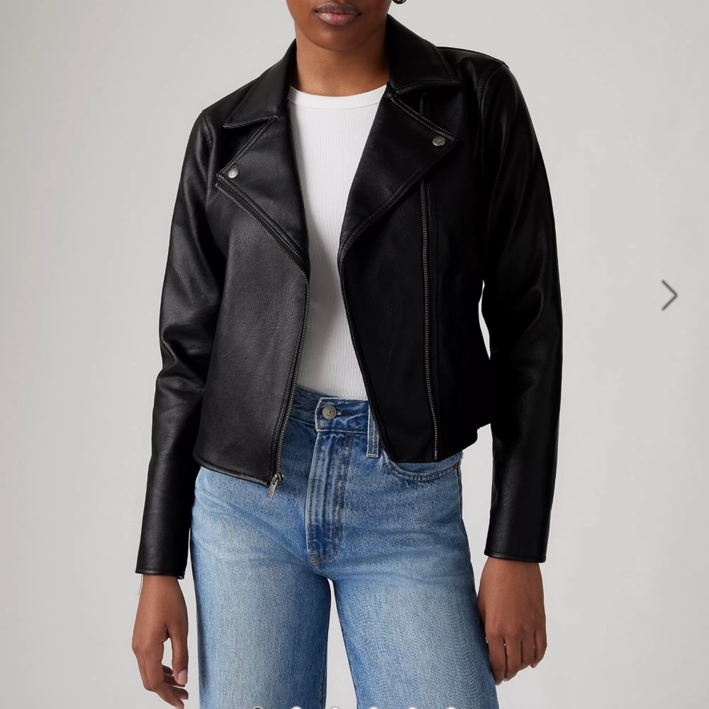 Levi’s Black Faux Leather Jacket - Picture 13 of 15